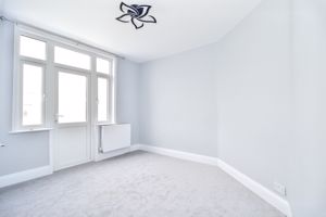 Dining Room- click for photo gallery